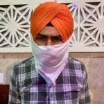 15,000 रुपये की रिश्वत लेते हुए सफाई इंस्पेक्टर विजिलेंस ब्यूरो द्वारा रंगे हाथों काबू