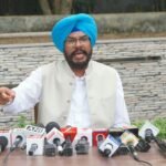 प्रधानमंत्री मोदी की सीबीआई मुख्यमंत्री भगवंत सिंह मान को बदनाम करने आई थी, 12 घंटे की रेड के बाद आप सरकार को क्लीन चिट देकर लौट गई: कुलदीप सिंह धालीवाल
